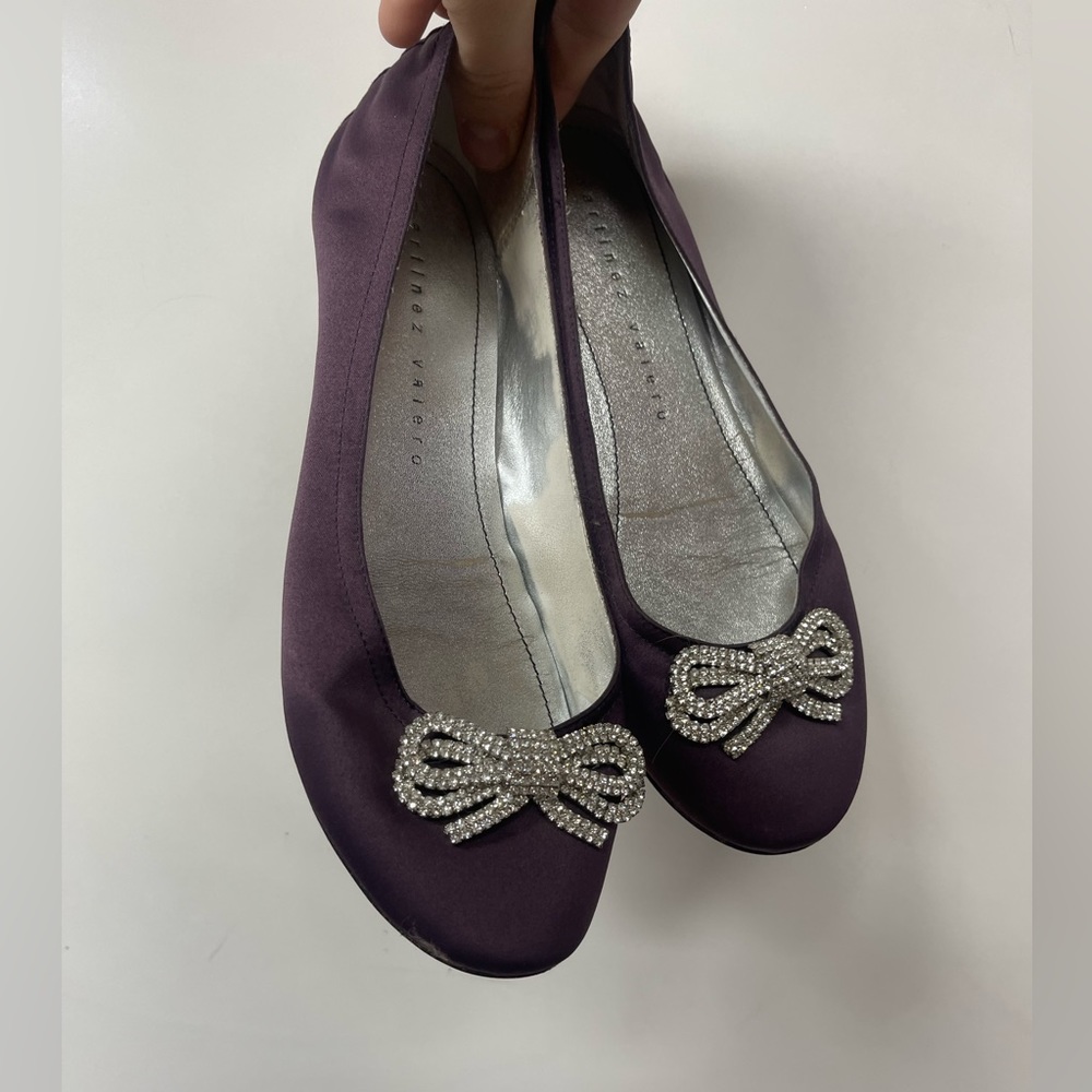 Martinez Valero Flats, Size 7